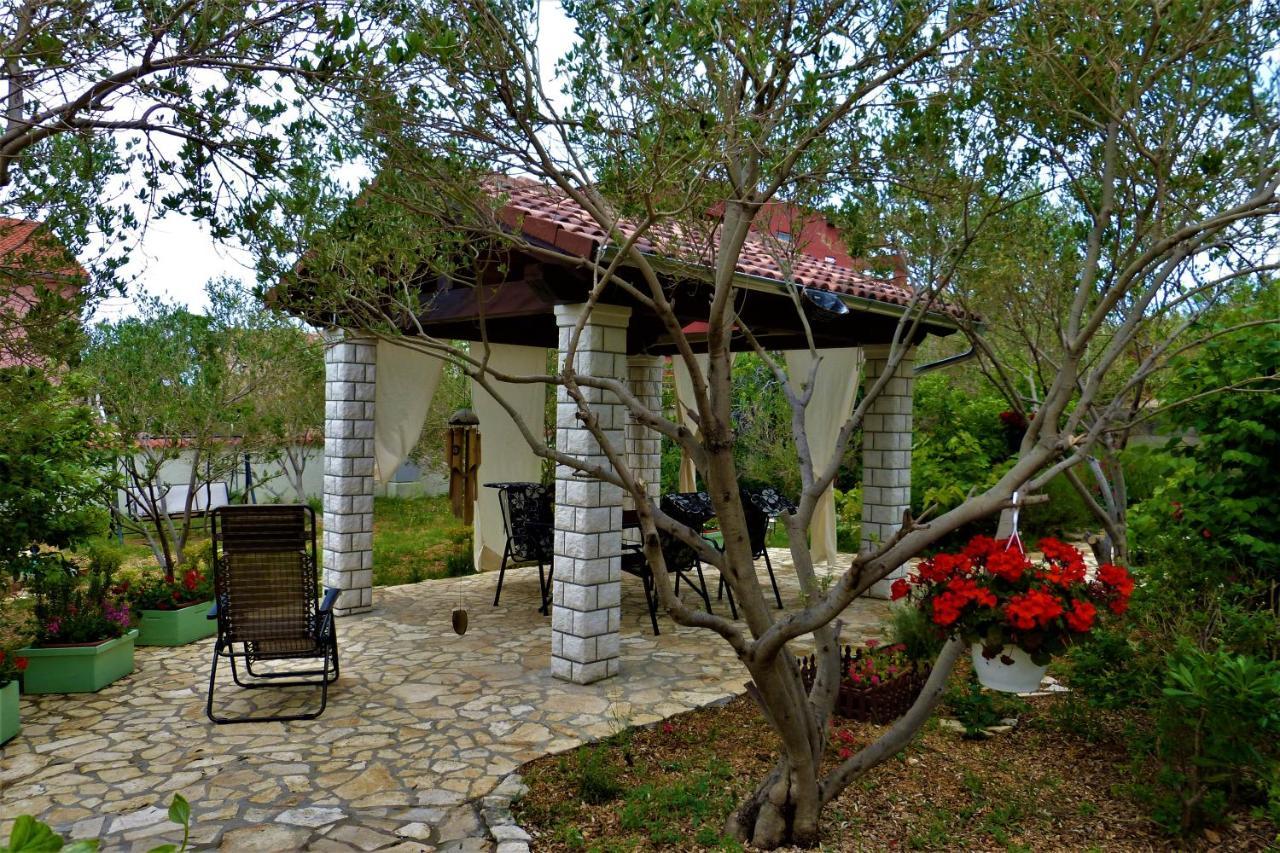 Apartmani Milena Barbat na Rabu Exterior foto
